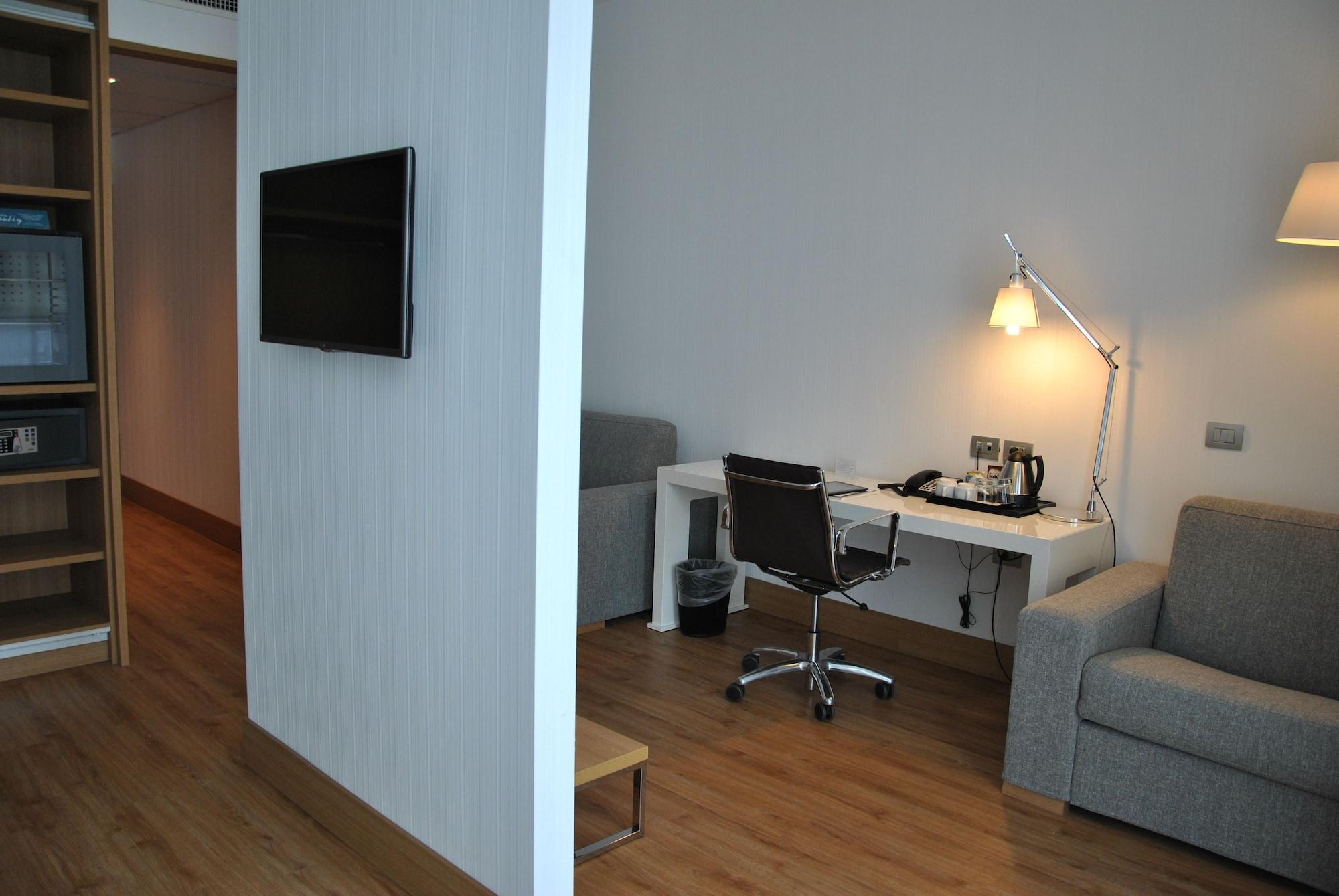 Hilton Garden Inn Milan North Eksteriør bilde