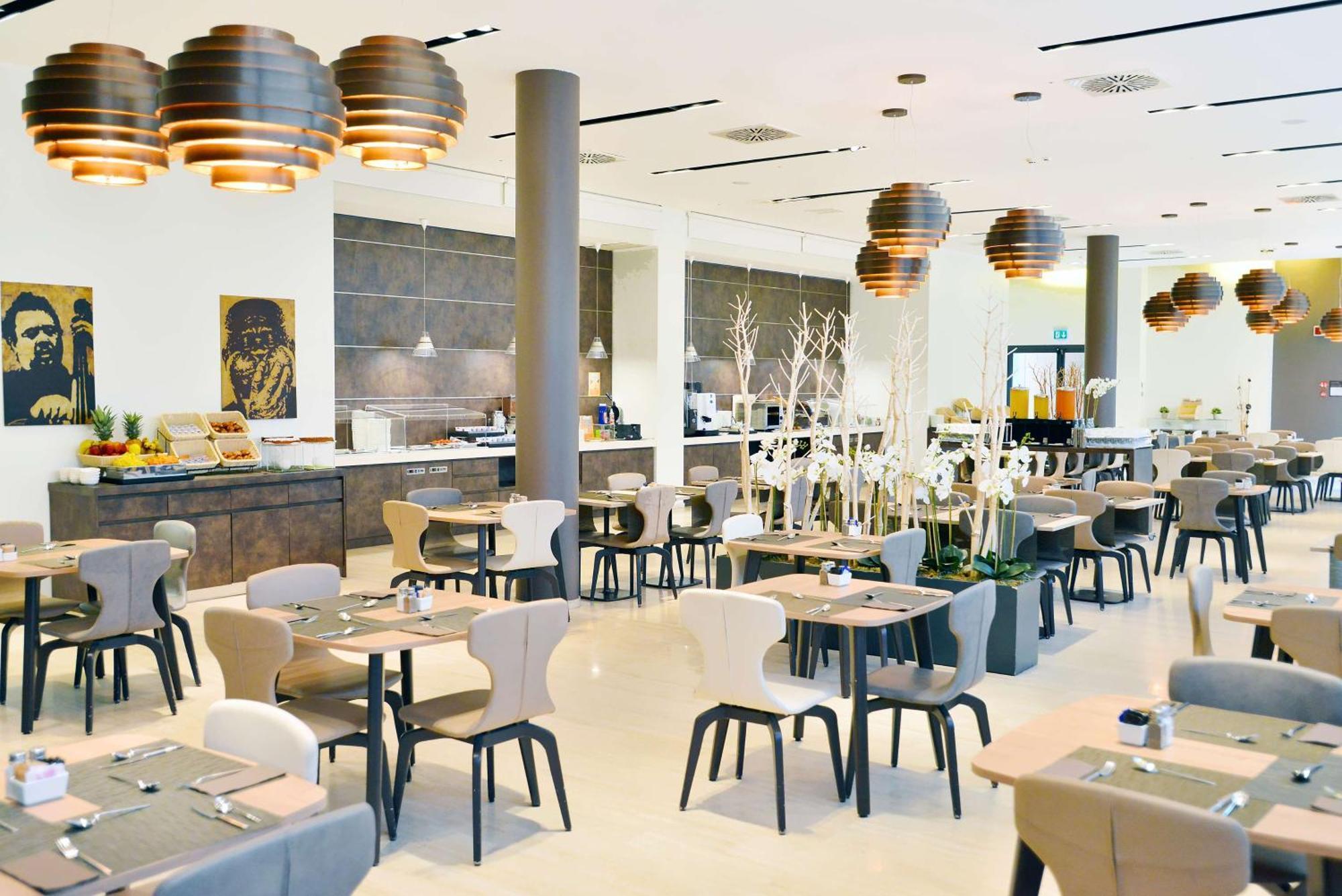 Hilton Garden Inn Milan North Eksteriør bilde